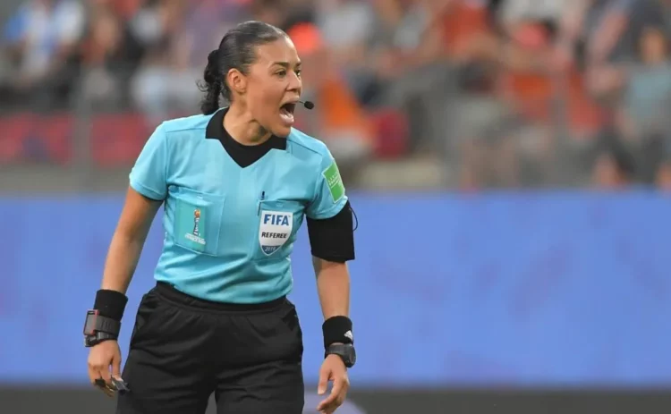 Por primera vez en la Copa América la terna arbitral de un partido estará compuesta por mujeres