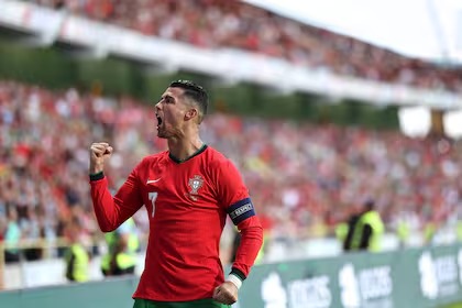 Cristiano Ronaldo sigue brillando en Portugal