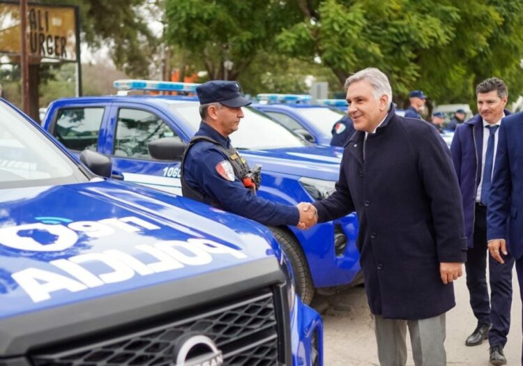 Llegaron más móviles policiales a los departamentos Río Segundo y San Martin