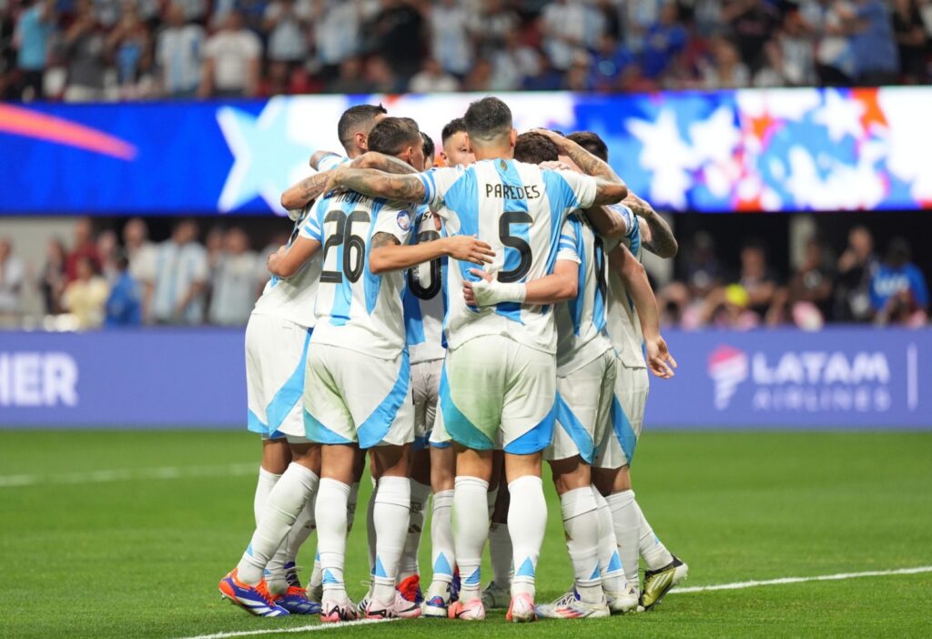 La Selección Argentina ganó en el debut ante Canadá