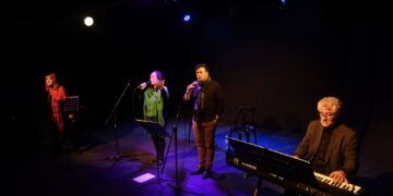 Tributos, musicales y piezas cómicas