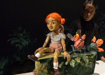 Actuaciones dramáticas, danzas, reflexión y risas