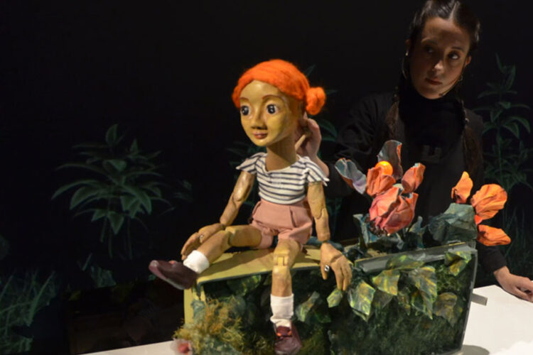 La propuesta “Philia” del elenco estable de títeres se presenta el domingo.