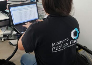 Seis menores serían los administradores del grupo de WhatsApp que distribuía pornografía infantil