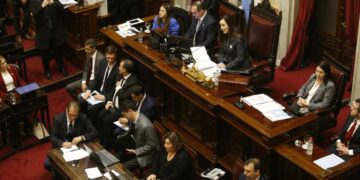 Se aprobó en general el paquete fiscal, pero se eliminaron los capítulos de Ganancias y Bienes Personales