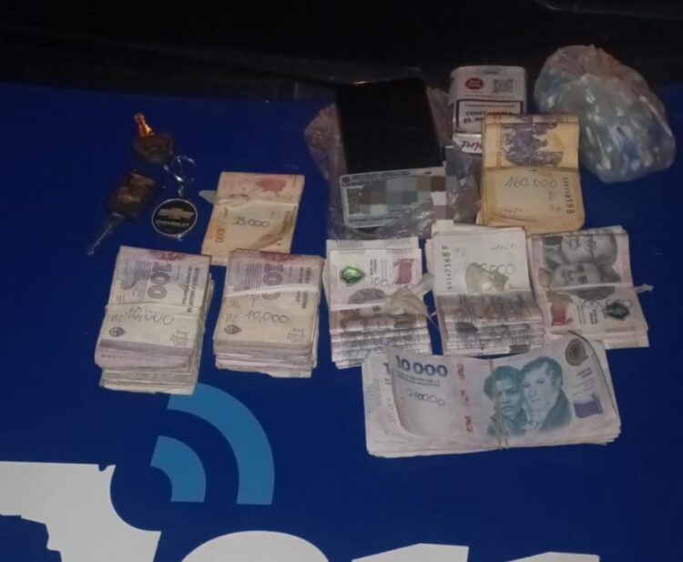 En pleno centro de Córdoba, una mujer fue detenida por realizar la estafa del "Toco Mocho"