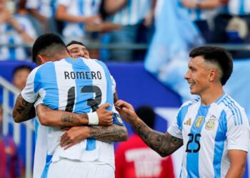 Argentina juega su último amistoso antes de la Copa América