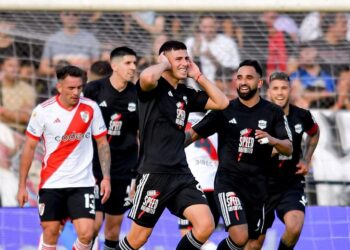 Derrota histórica de River ante Riestra