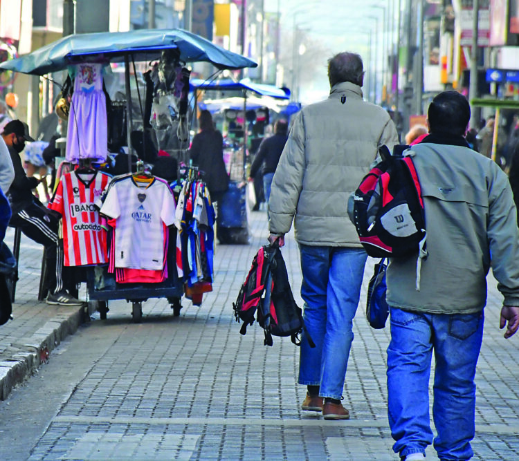 Tras el ajuste, el PIB cayó un 5,1% en el primer trimestre del año