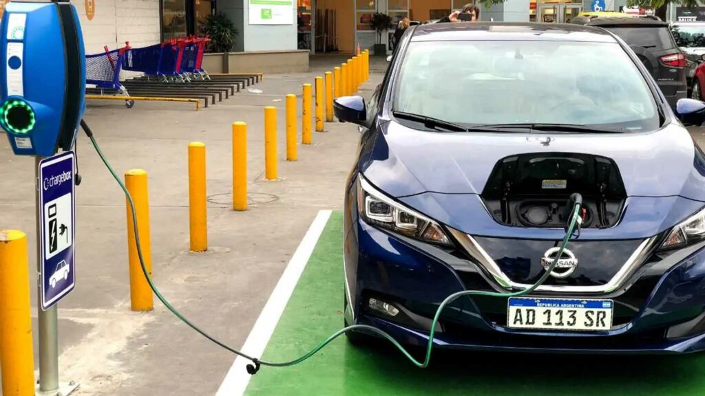 Robos de cables: el nuevo desafío de los vehículos eléctricos