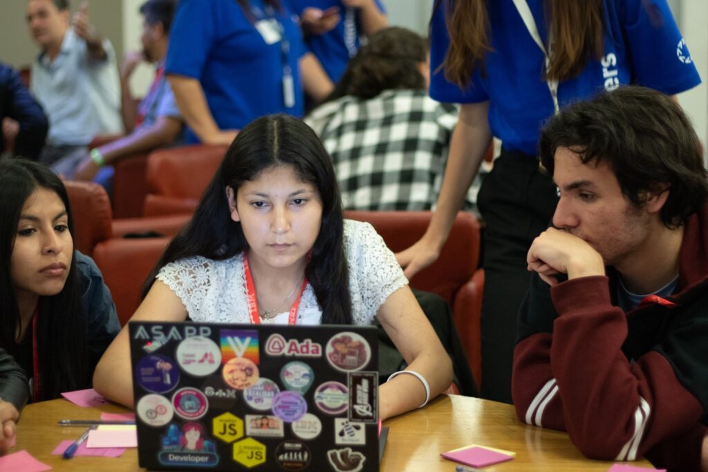 Becas junto a Google para jóvenes cordobeses con la posibilidad de ingresar al mundo Tech