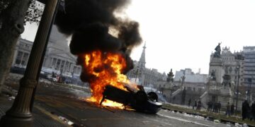 Para el Gobierno, la protesta en el Congreso fue un intento de «golpe de Estado»