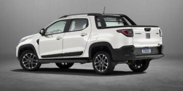 La Fiat Strada Ultra T200 completa la renovación de la pick-up líder de su categoría