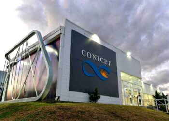 El presupuesto en ciencia y tecnología cayó un 24% interanual en lo que va de 2024