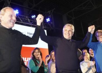 Tras celebrar el triunfo en Río Cuarto, el Gobernador consolida su poder territorial