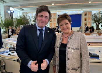 Nuevo cortocircuito con el FMI por el fin del «dólar blend»