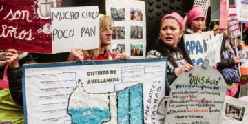 Frío, hambre e improvisación política