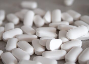 Ibuprofeno o paracetamol: ¿Cuál elegir para aliviar el dolor muscular?