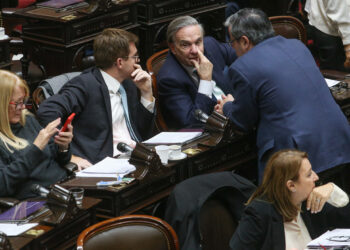 Diputados: la oposición acordó una nueva fórmula para actualizar las jubilaciones y busca dar el golpe