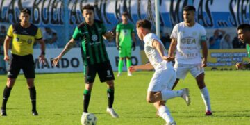 Racing empató ante el puntero