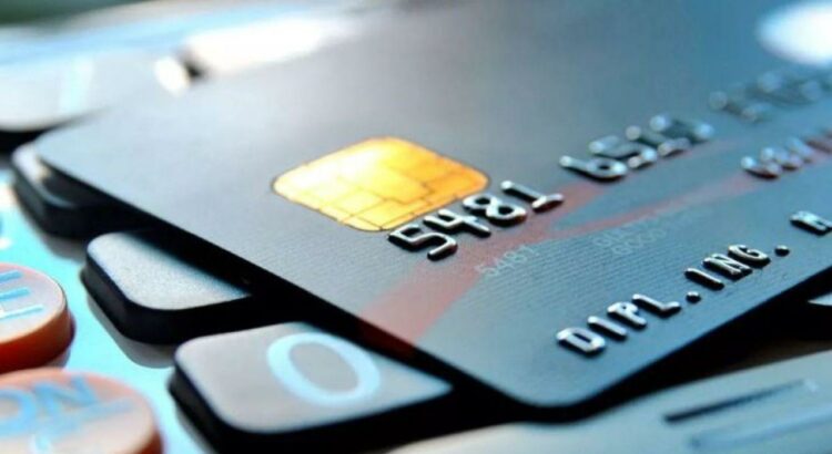 Ordenaron prisión preventiva para ocho personas por estafas a Tarjeta Naranja y Musimundo