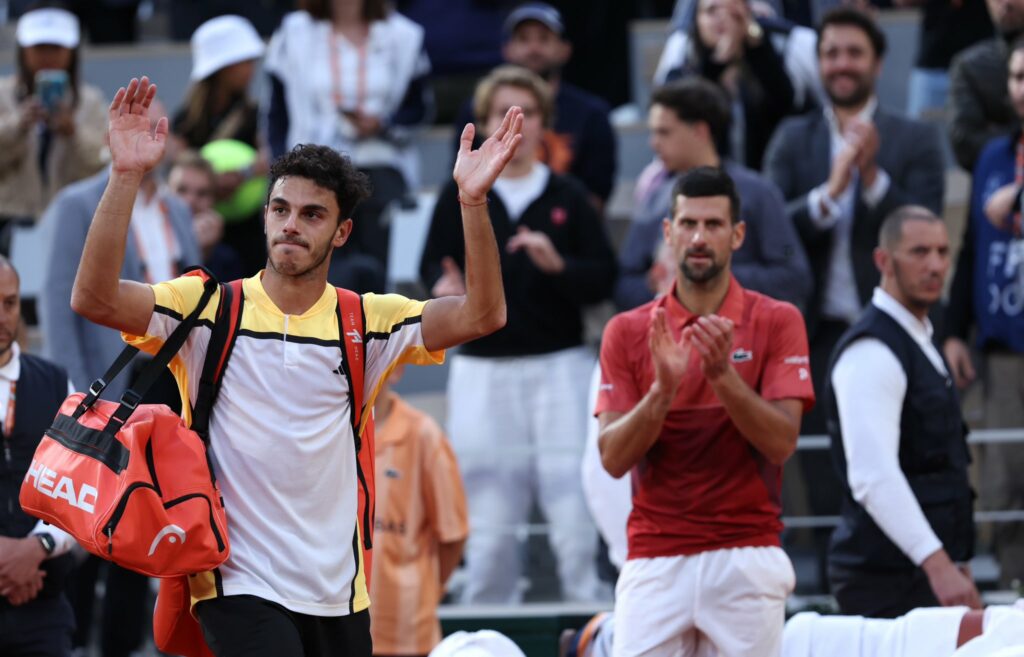 Cerúndolo dio batalla, pero no pudo ante Djokovic