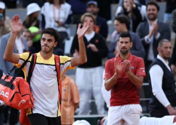 Cerúndolo dio batalla, pero no pudo ante Djokovic