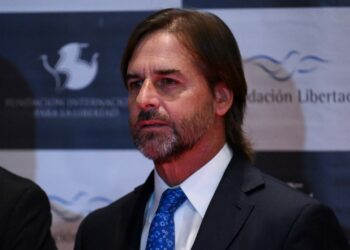 Uruguay arranca la carrera para elegir nuevo presidente