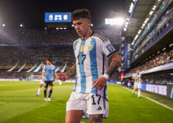 La Fifa y Chelsea abren un expediente disciplinario contra Enzo Fernández por el canto racista