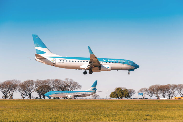 Dictaron conciliación obligatoria y habrá vuelos de Aerolíneas Argentinas