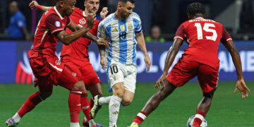 La inesperada advertencia del técnico de Canadá a la Selección y Messi: «No vamos a…»