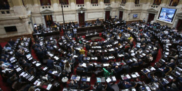 El Gobierno defendió el proyecto para bajar la edad de imputabilidad y la oposición criticó la iniciativa