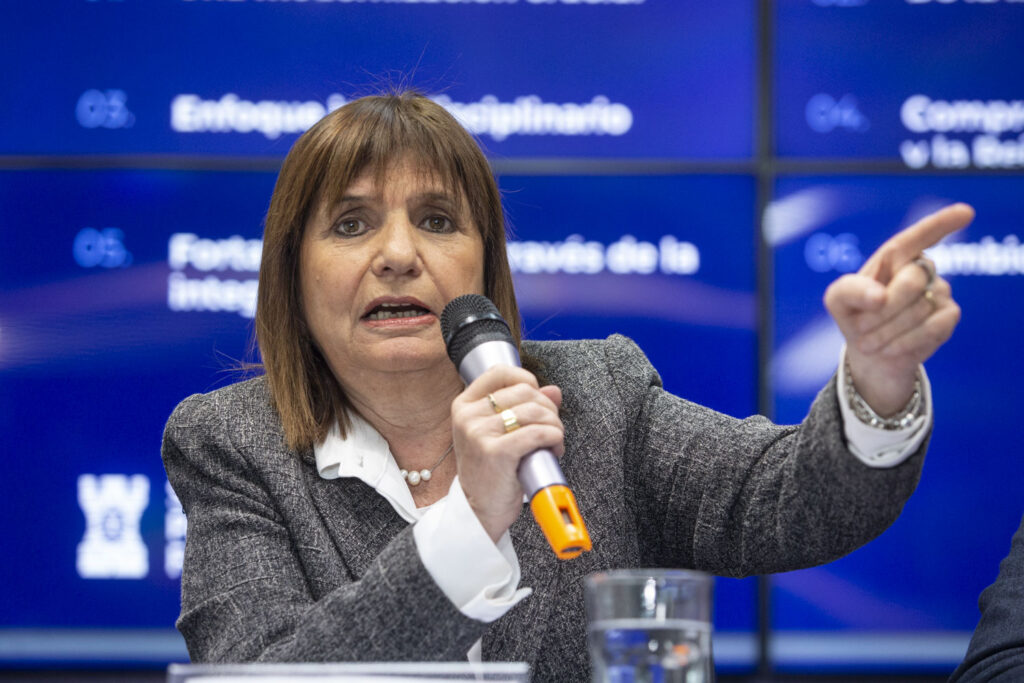 Bullrich volvió a marcar sus diferencias con Macri y dijo que La Libertad Avanza ya absorbió al PRO