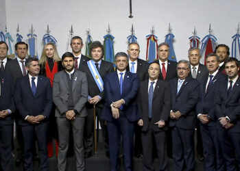 Milei firmó el Pacto de Mayo con 18 gobernadores: «Esto es símbolo de un cambio de época»