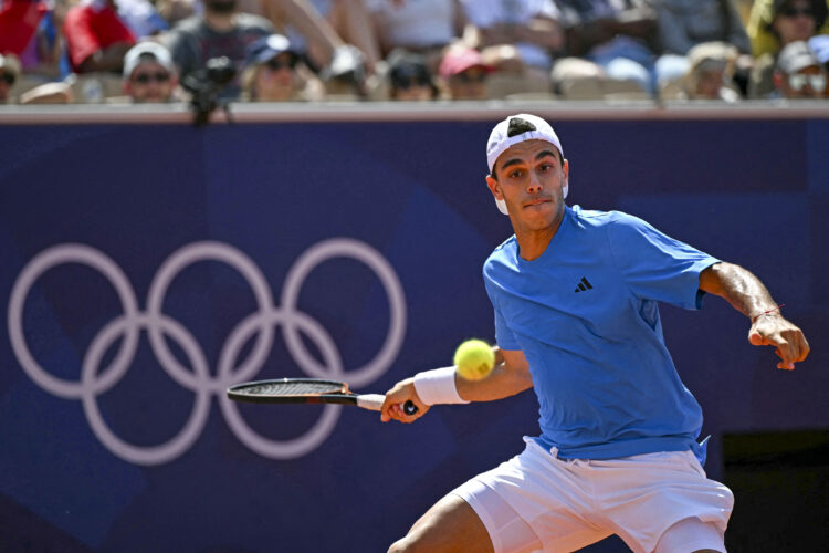 Tenis: Echeverry y Carlé quedaron eliminados y Cerúndolo se mete en los octavos de final