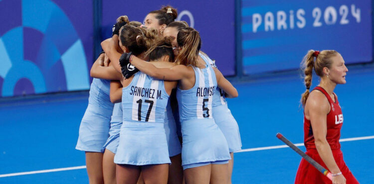 Las Leonas vencieron por 2-1 a España y clasificaron a los cuartos de final de los Juegos Olímpicos