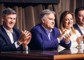 La Provincia anunció que construirá 30 polideportivos sociales en distintos barrios de la ciudad