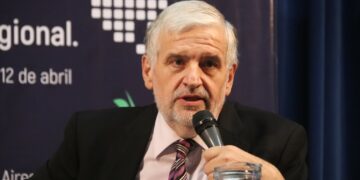 El Gobierno echó al secretario de Agricultura Fernando Vilella