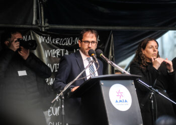 El reclamo del presidente de la Amia al Congreso y la Justicia a 30 años del atentado: «Hagan su trabajo»