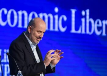 Avanza la desregulación: el Gobierno planea el cierre de 60 organismos del Estado