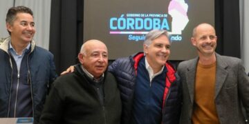 Llaryora: «La obra pública es fundamental para frenar la recesión»