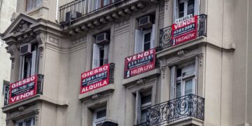 Los alquileres que se actualicen en agosto tendrán un aumento récord