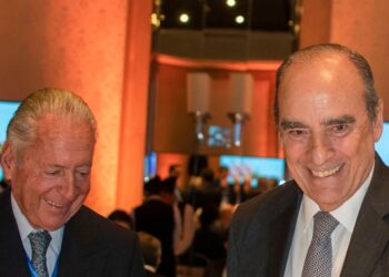 Francos ratificó que el Gobierno va a eliminar las PASO y negó molestia de Macri