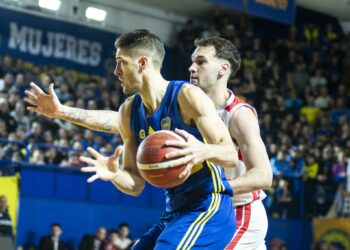 Instituto y Boca, en pardas