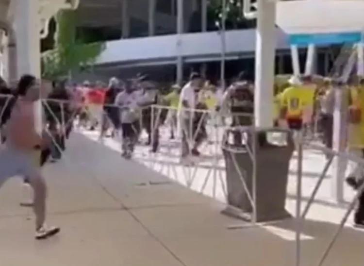 Hubo incidentes en el ingreso al estadio antes de la final entre Argentina y Colombia