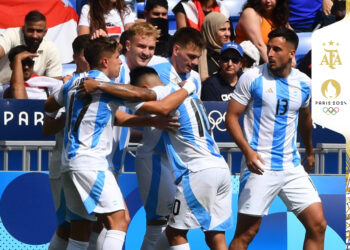 Argentina choca con Ucrania por la clasificación