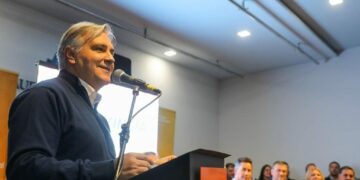 Llaryora anunció la creación de una sede de la Universidad Provincial en Arroyito