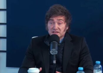 Milei acusó al jefe de la misión del FMI de ser «cómplice» de Massa