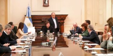 La Nación desestimó una crisis y ratificó que sostendrá el peso
