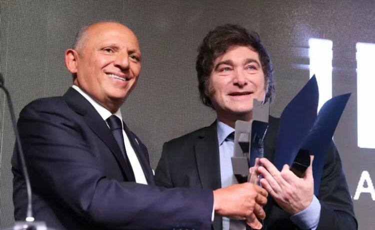 El presidente Javier Milei participó ayer del lanzamiento oficial de la Fundación ILAN (Israel Latin America Network) y recibió el Premio a la Innovación Política, que se otorga a líderes políticos de la región latinoamericana.